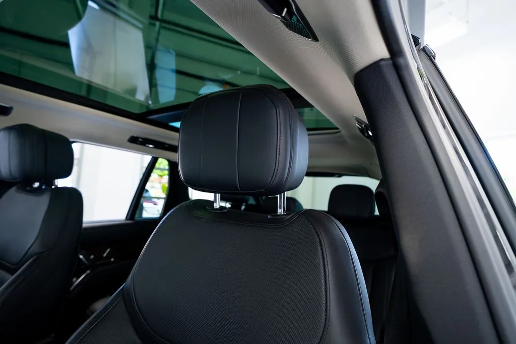 Land Rover Range Rover photo 32