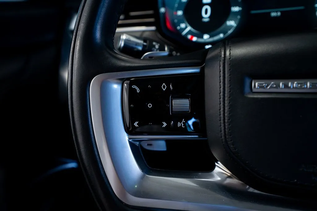 Land Rover Range Rover photo 34