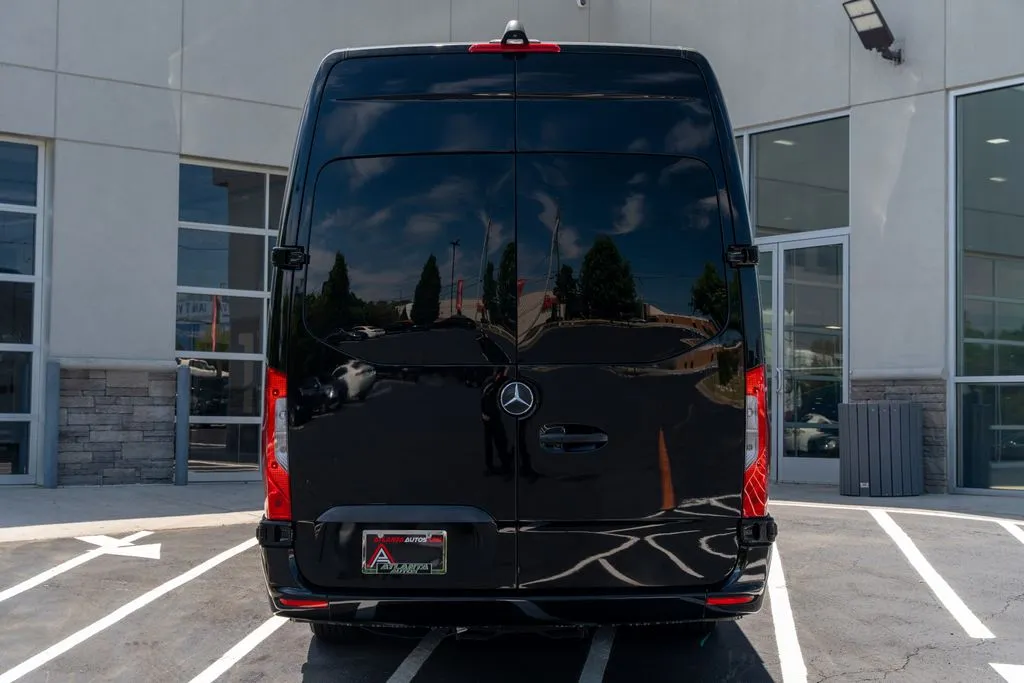 Mercedes-Benz Sprinter 2500 photo 14