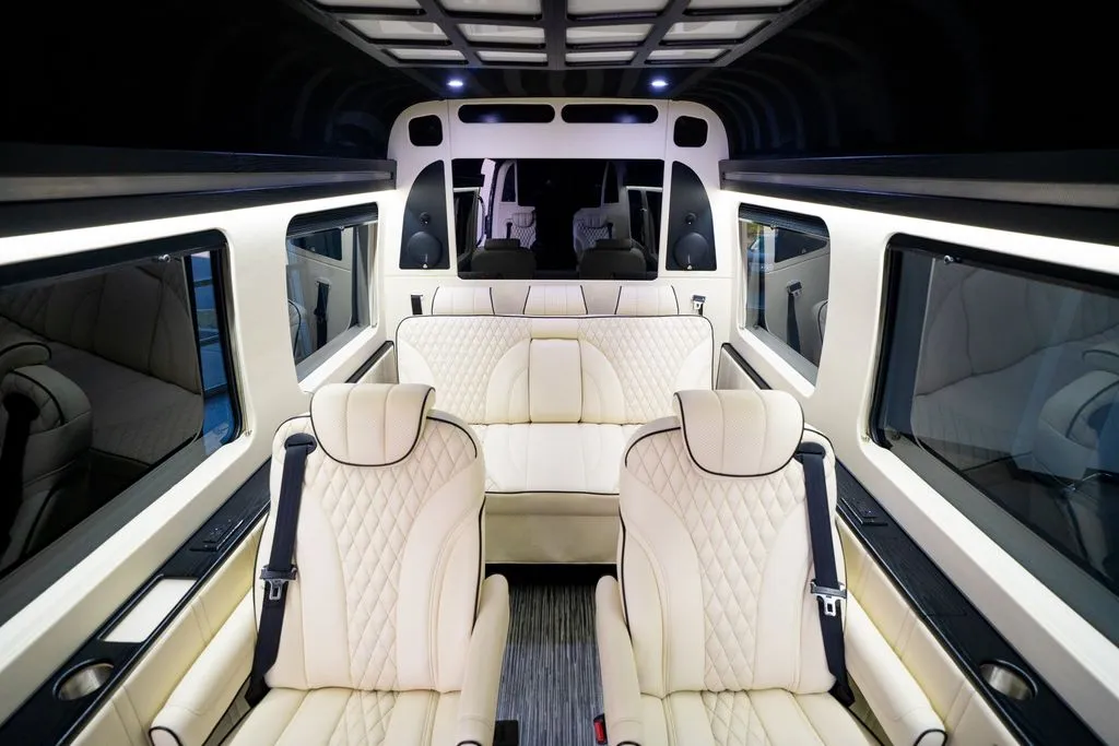 Mercedes-Benz Sprinter 2500 photo 40