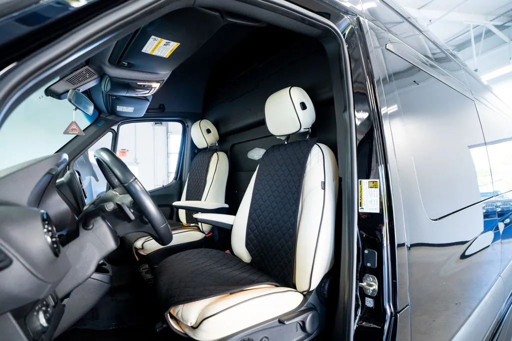 Mercedes-Benz Sprinter 2500 photo 24