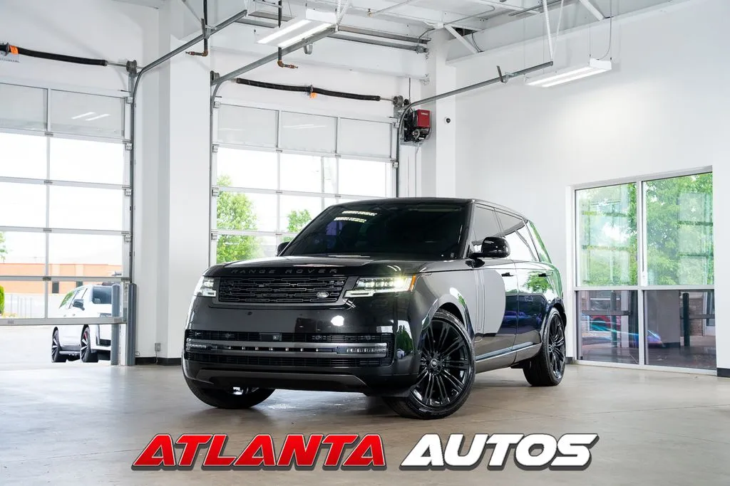 2024 Land Rover Range Rover 3.0 SE LWB 7's photo