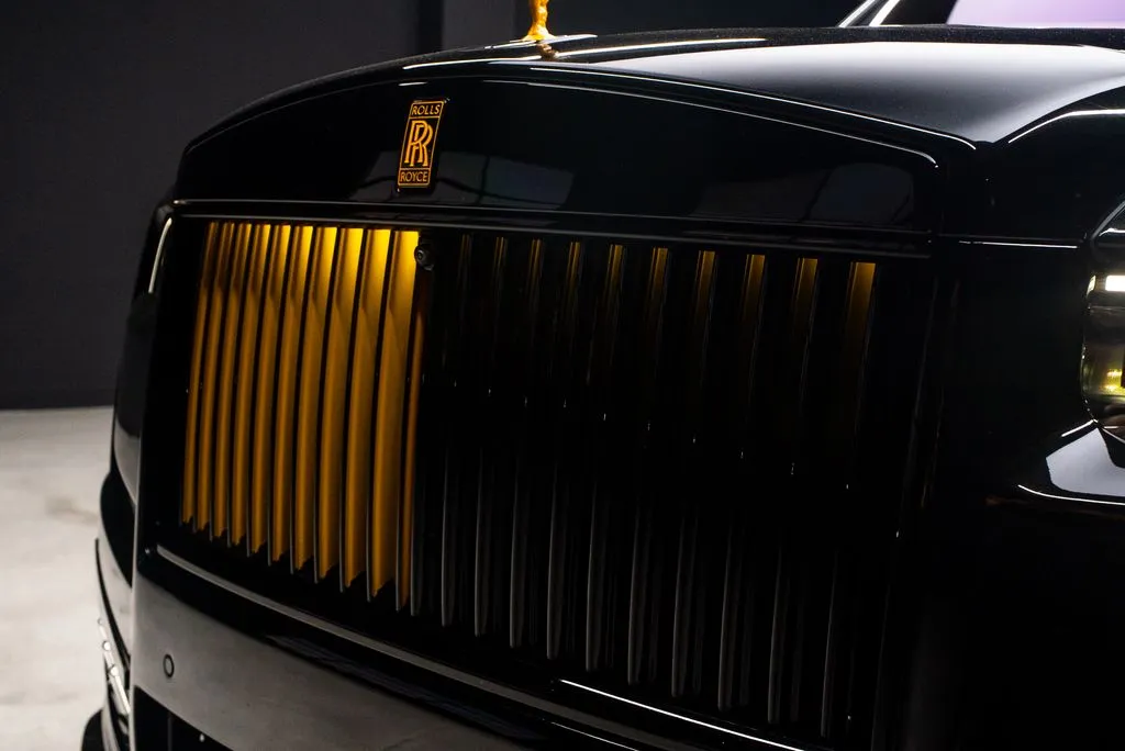 Rolls-Royce Cullinan photo 9