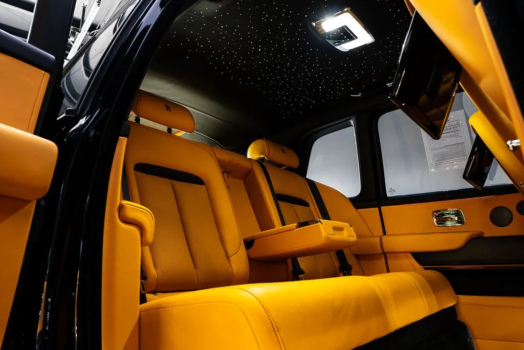 Rolls-Royce Cullinan photo 37