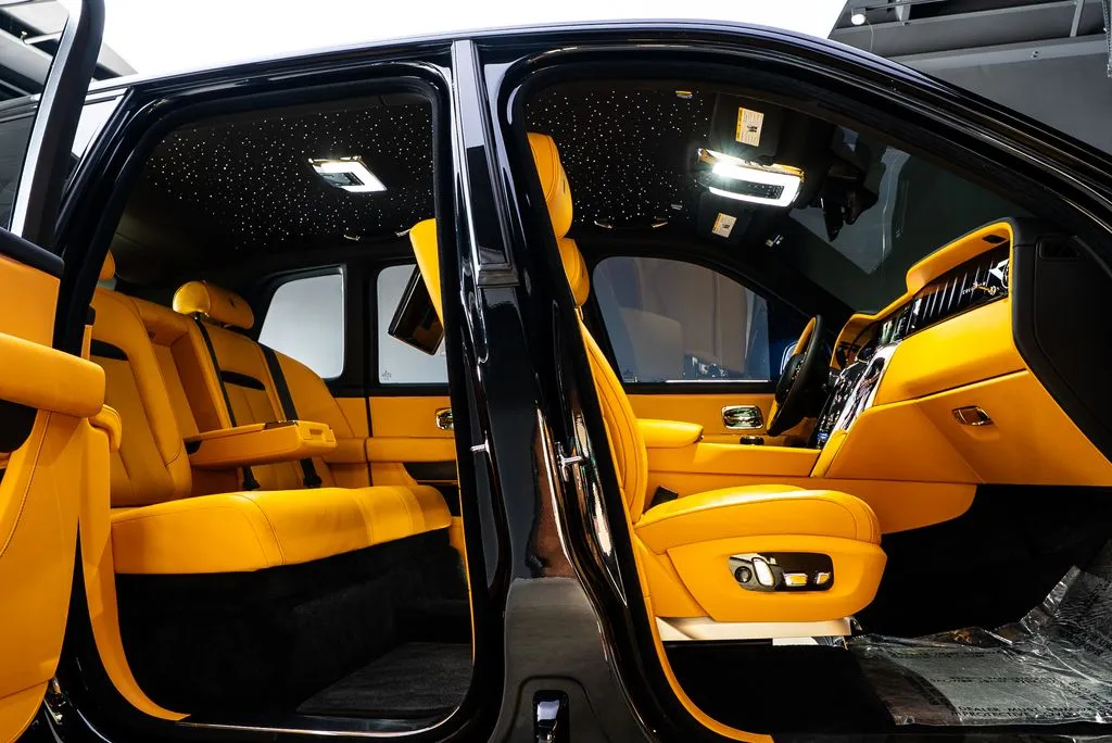 Rolls-Royce Cullinan photo 36