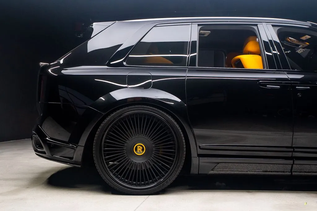 Rolls-Royce Cullinan photo 24