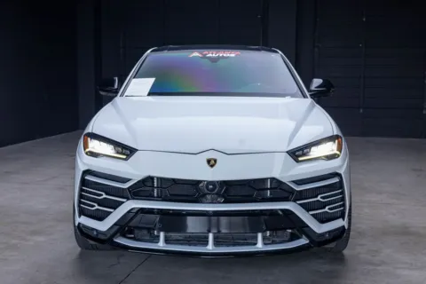 More photos of 2022 Lamborghini Urus at Atlanta Autos, GA
