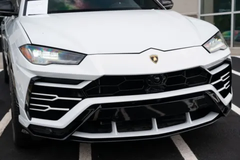 More photos of 2022 Lamborghini Urus at Atlanta Autos, GA