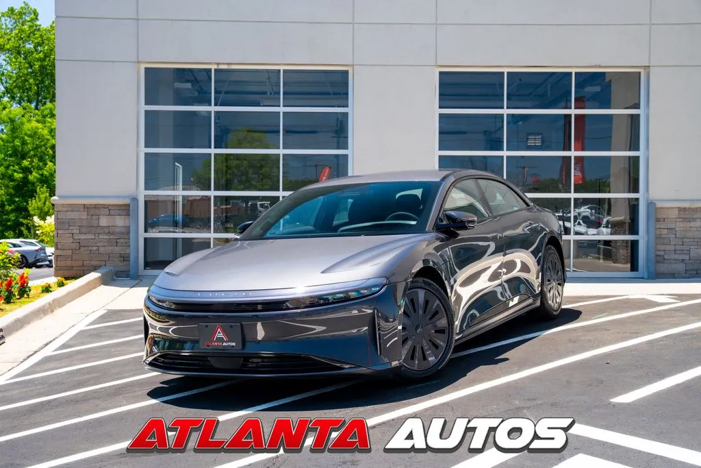 2024 Lucid Air Pure's photo