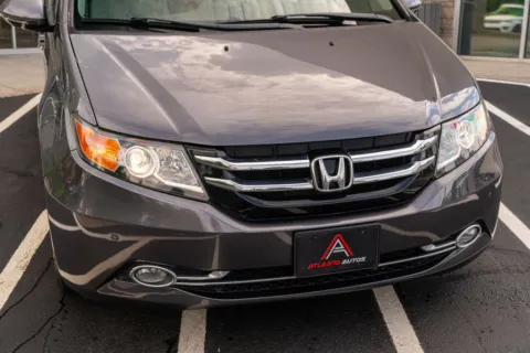 More photos of 2016 Honda Odyssey at Atlanta Autos, GA