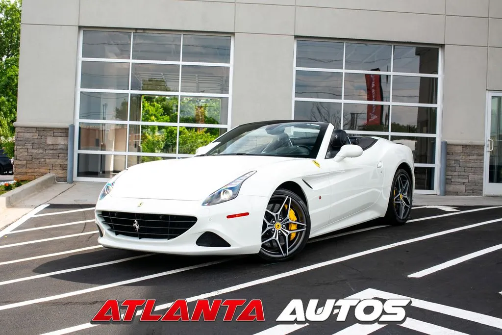 2015 Ferrari California -'s photo