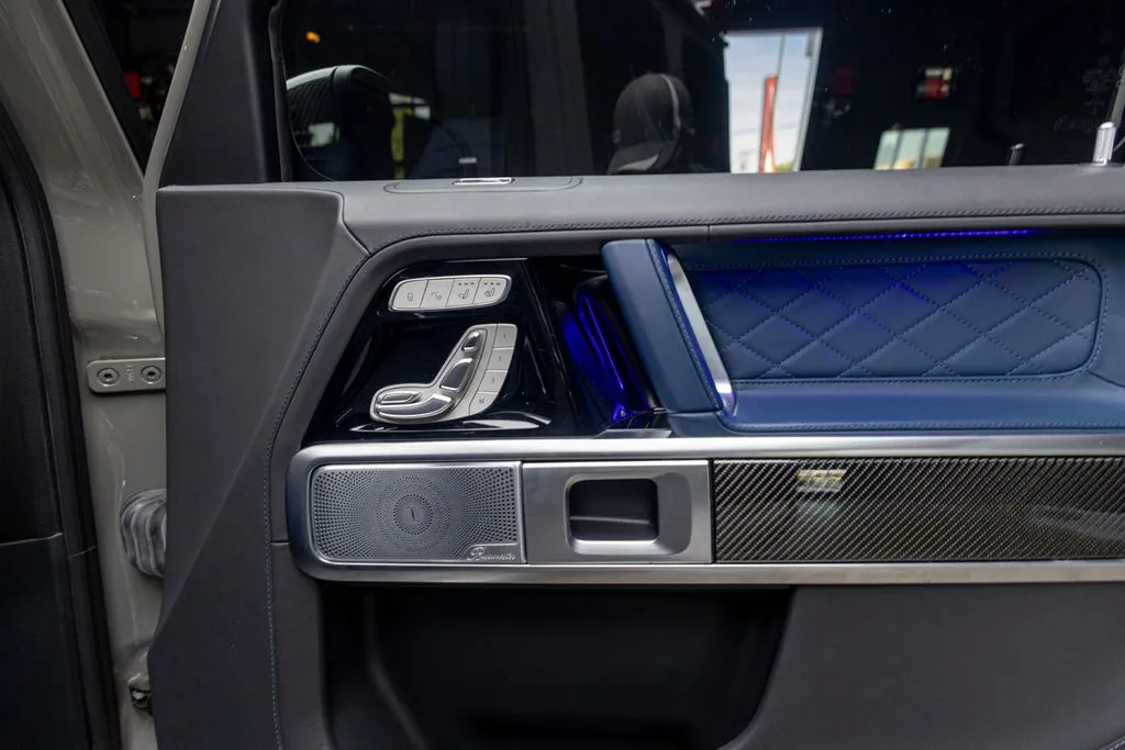 Mercedes-Benz G-Class photo 63