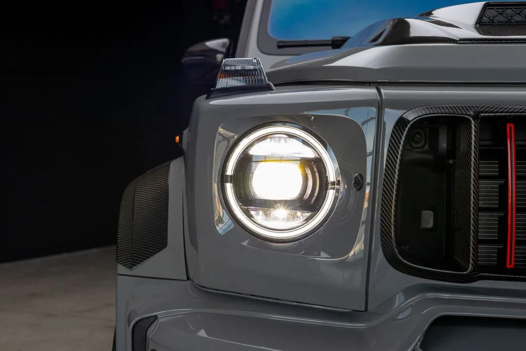 Mercedes-Benz G-Class photo 12