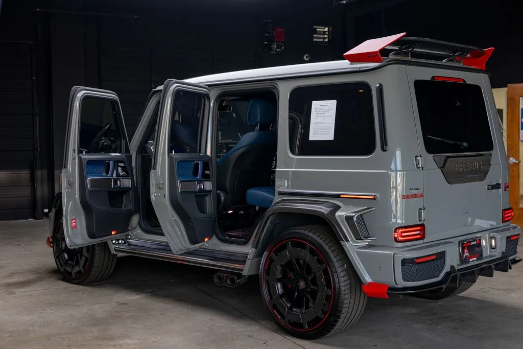 Mercedes-Benz G-Class photo 26