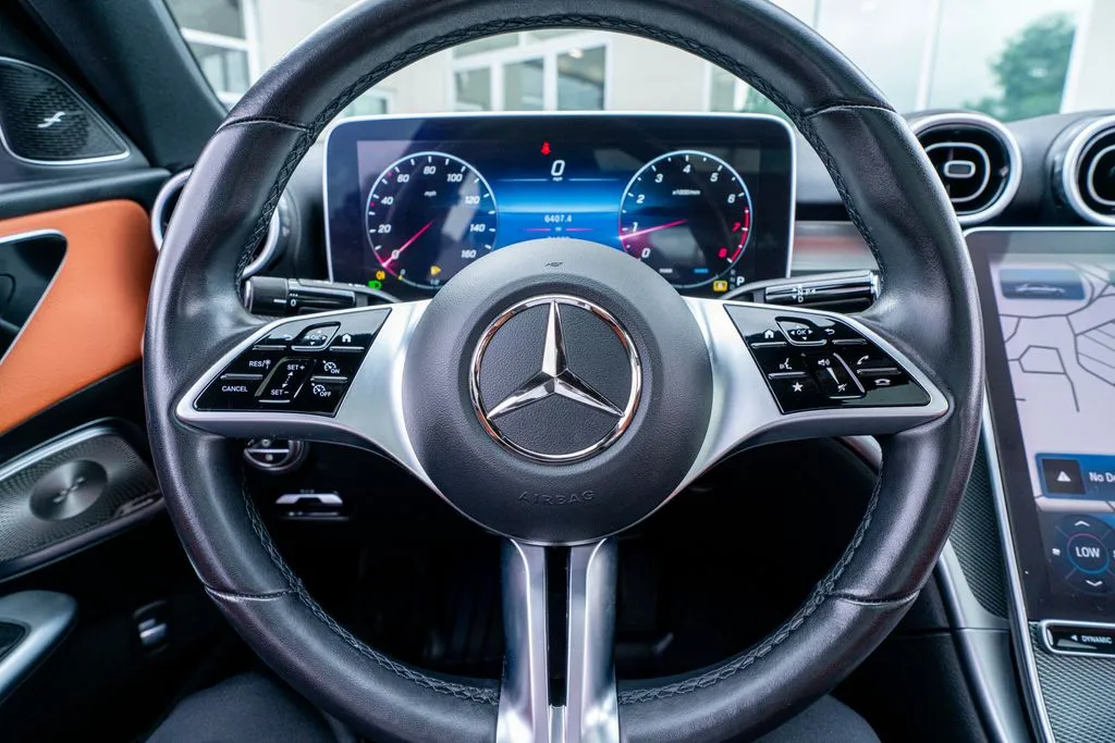 Mercedes-Benz C-Class photo 39