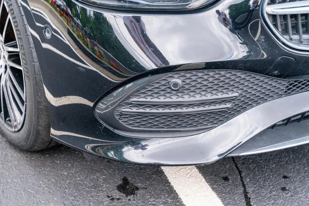 Mercedes-Benz C-Class photo 11