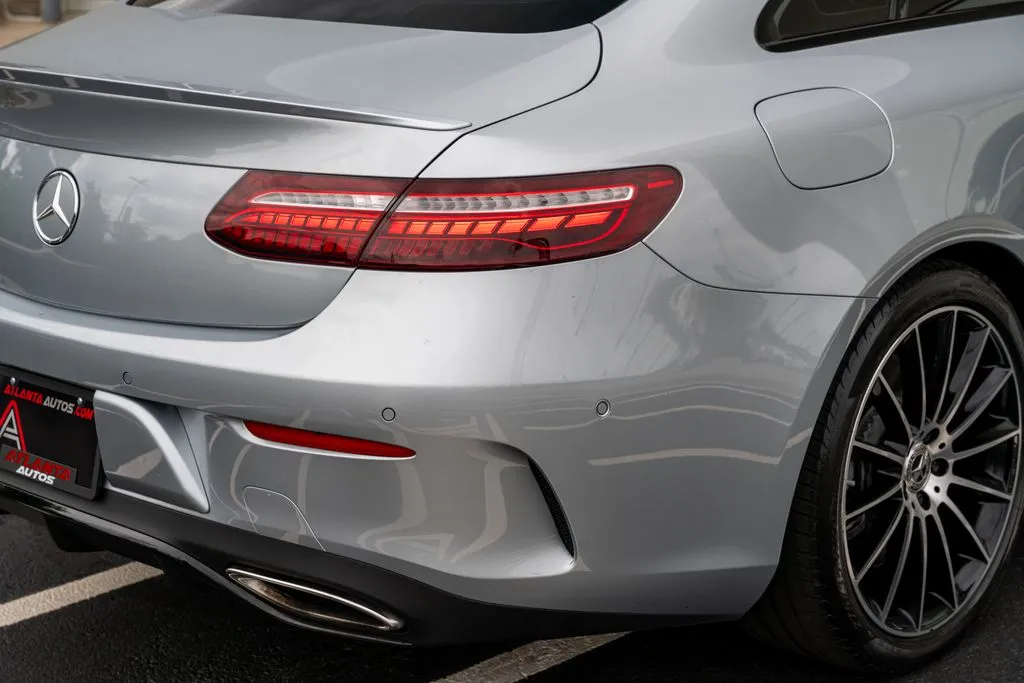 Mercedes-Benz E-Class photo 14