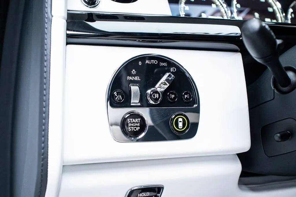 Rolls-Royce Phantom photo 46