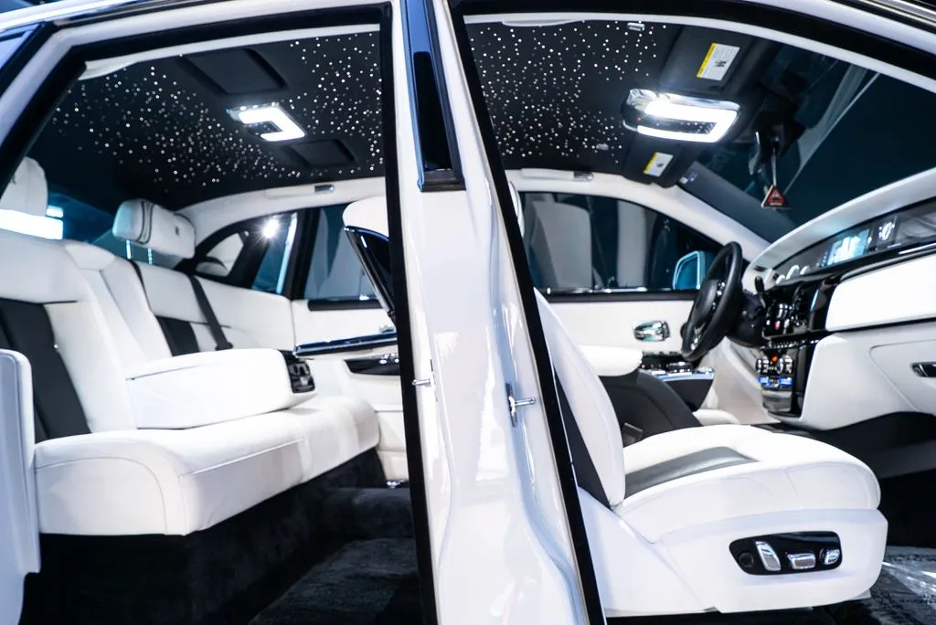 Rolls-Royce Phantom photo 30