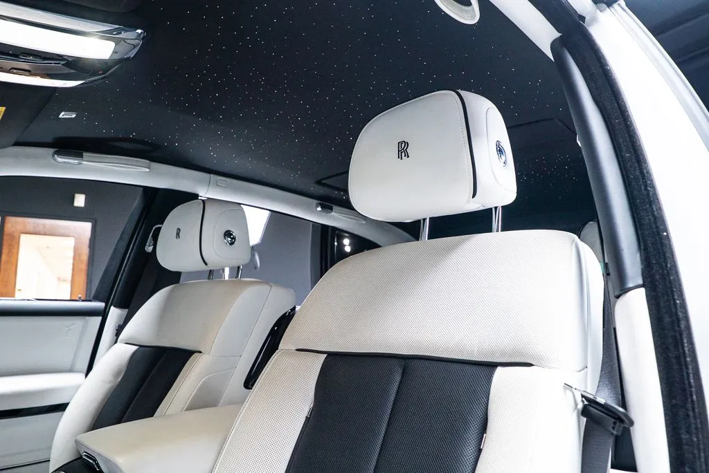 Rolls-Royce Phantom photo 45