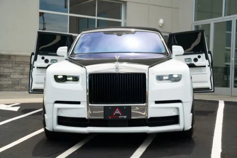 More photos of 2022 Rolls-Royce Phantom at Atlanta Autos, GA