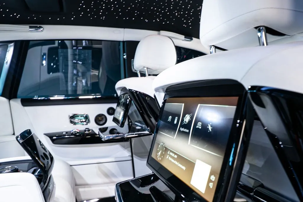Rolls-Royce Phantom photo 34