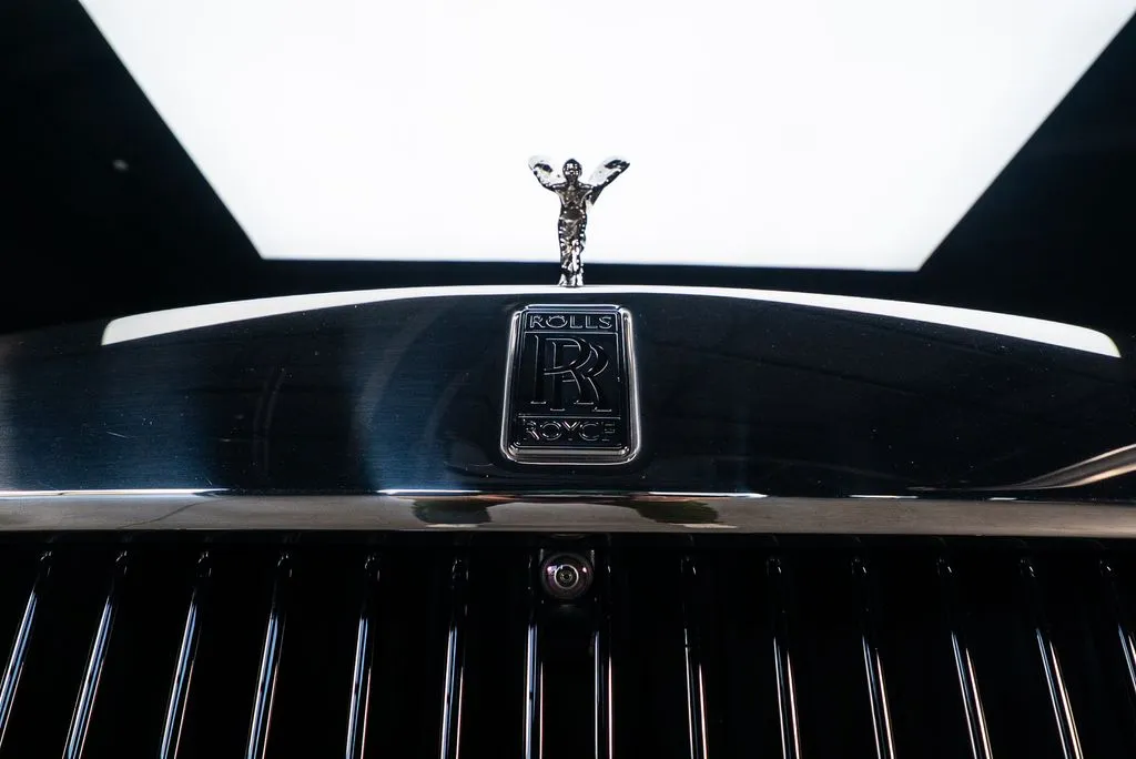 Rolls-Royce Phantom photo 8