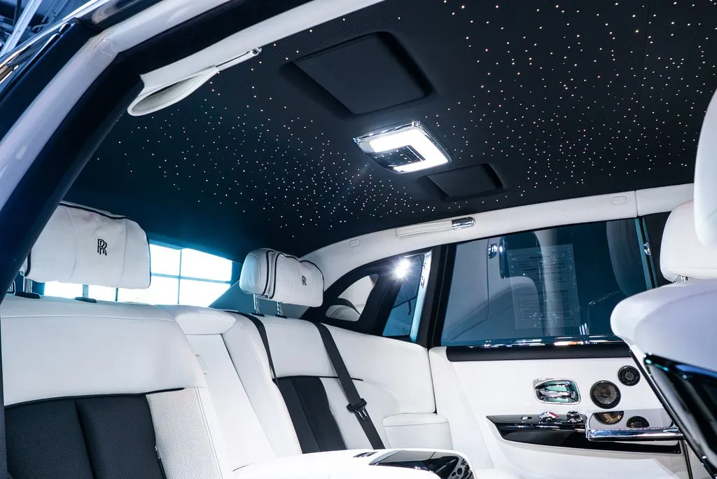 Rolls-Royce Phantom photo 32