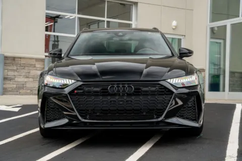 More photos of 2022 Audi RS 6 4.2 at Atlanta Autos, GA