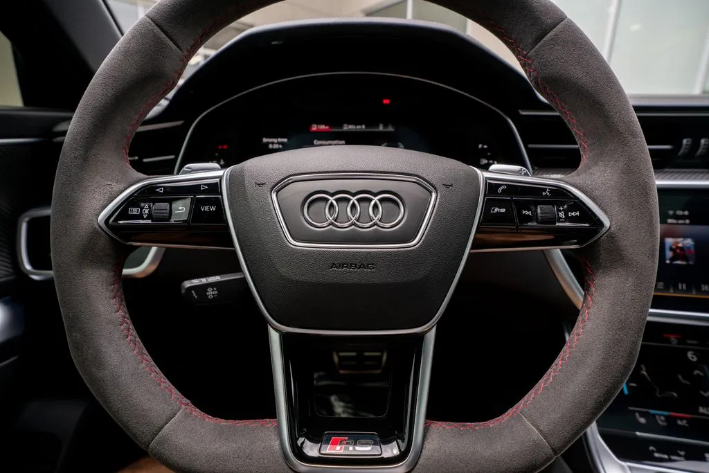 Audi RS 6 photo 39