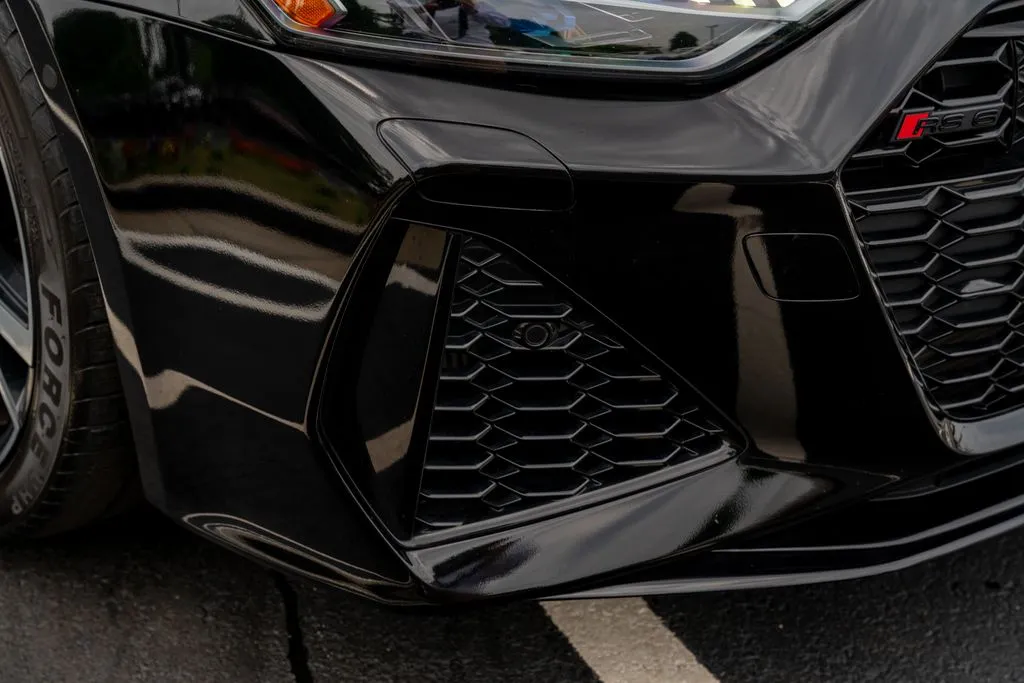 Audi RS 6 photo 11