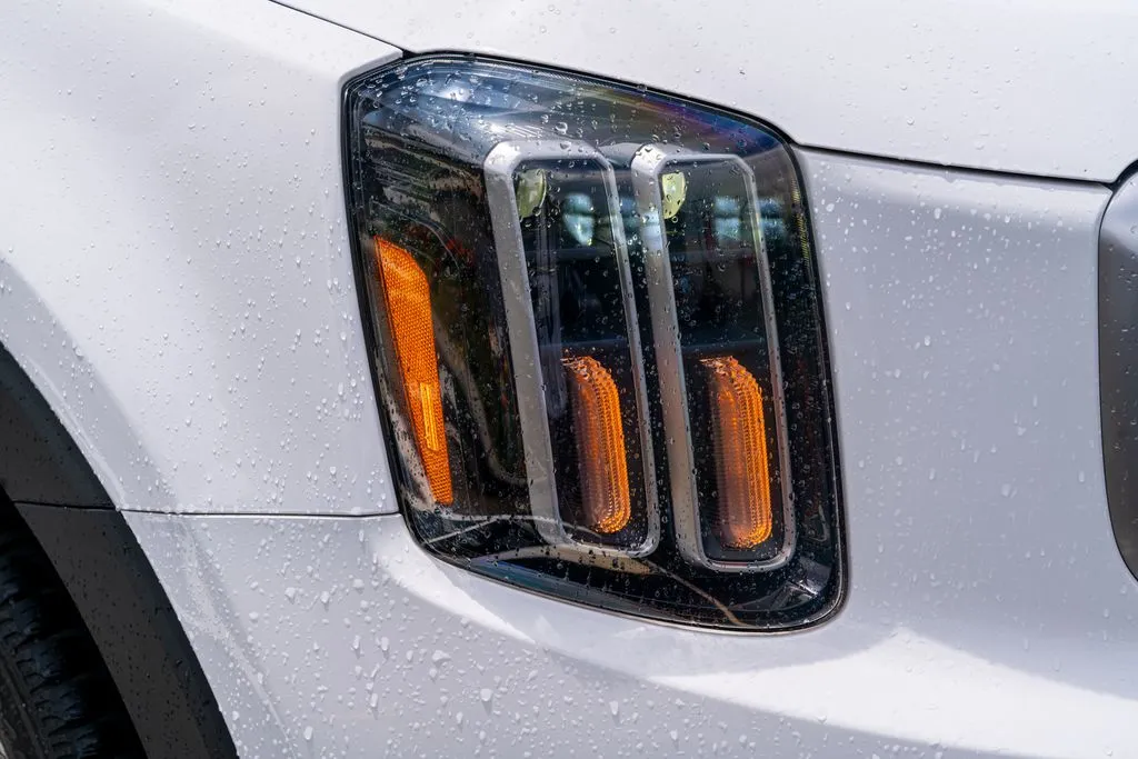 Kia Telluride photo 9