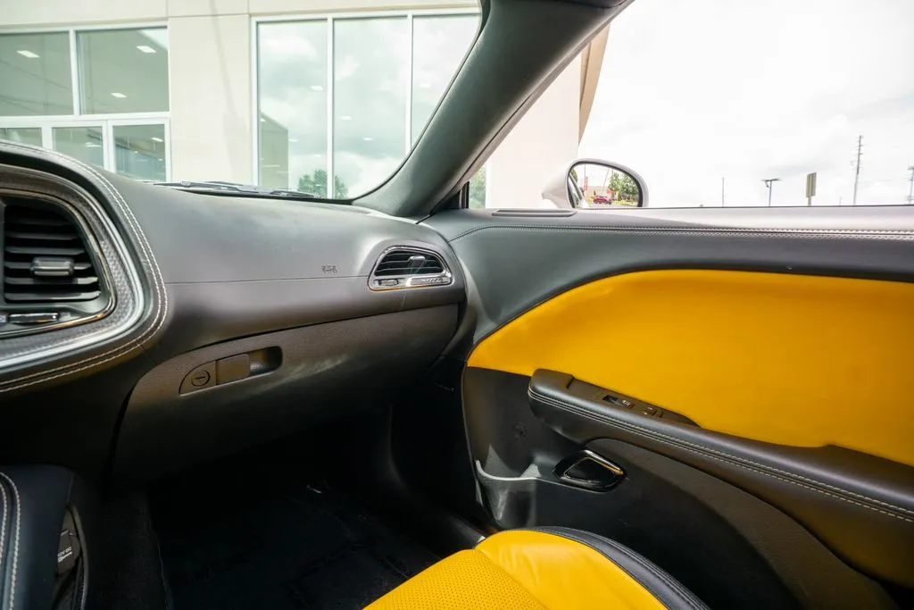 2021 Dodge Challenger SRT - Photo 43