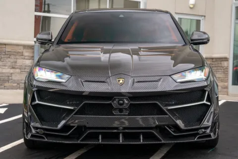 More photos of 2022 Lamborghini Urus at Atlanta Autos, GA
