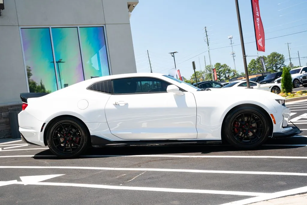 Chevrolet Camaro photo 10