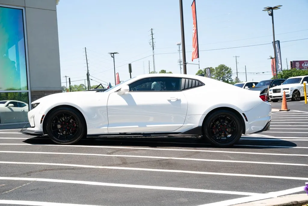 Chevrolet Camaro photo 19