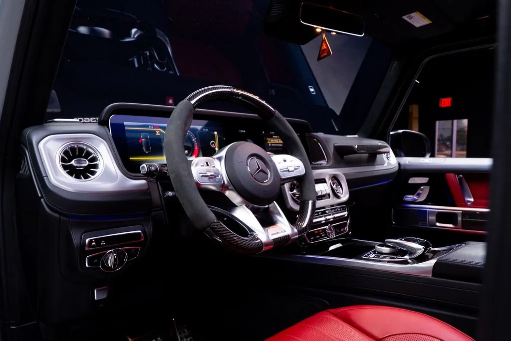 Mercedes-Benz G-Class photo 36