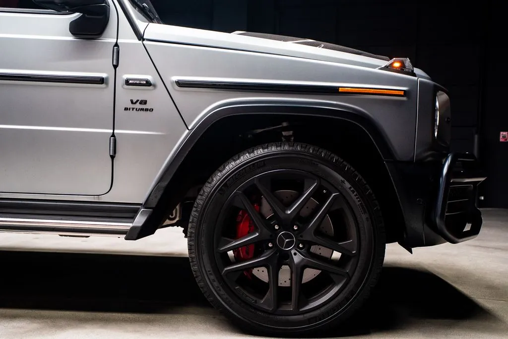 Mercedes-Benz G-Class photo 13