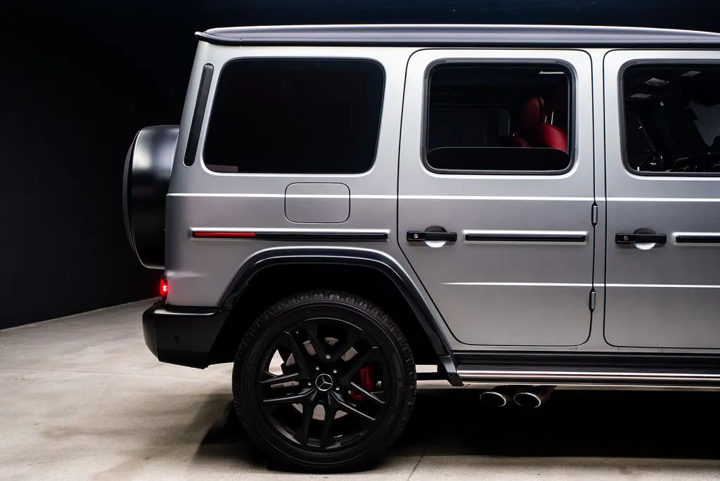 Mercedes-Benz G-Class photo 19
