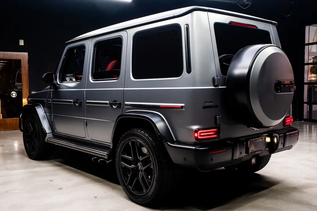 Mercedes-Benz G-Class photo 25