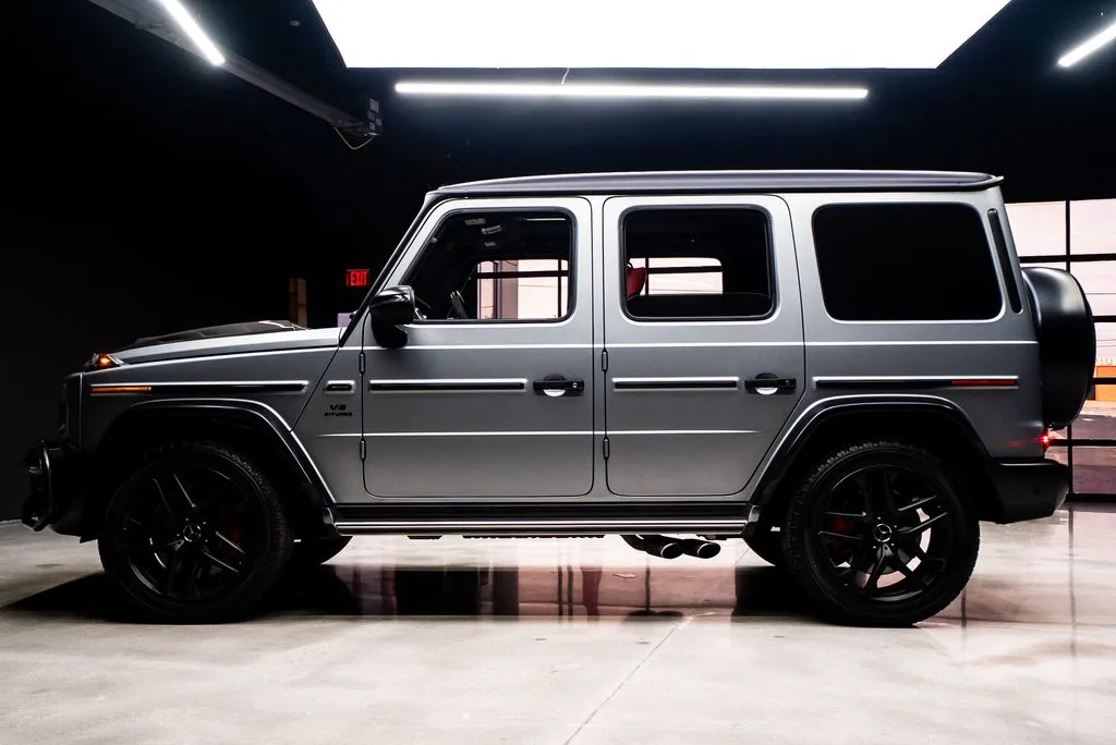 Mercedes-Benz G-Class photo 27