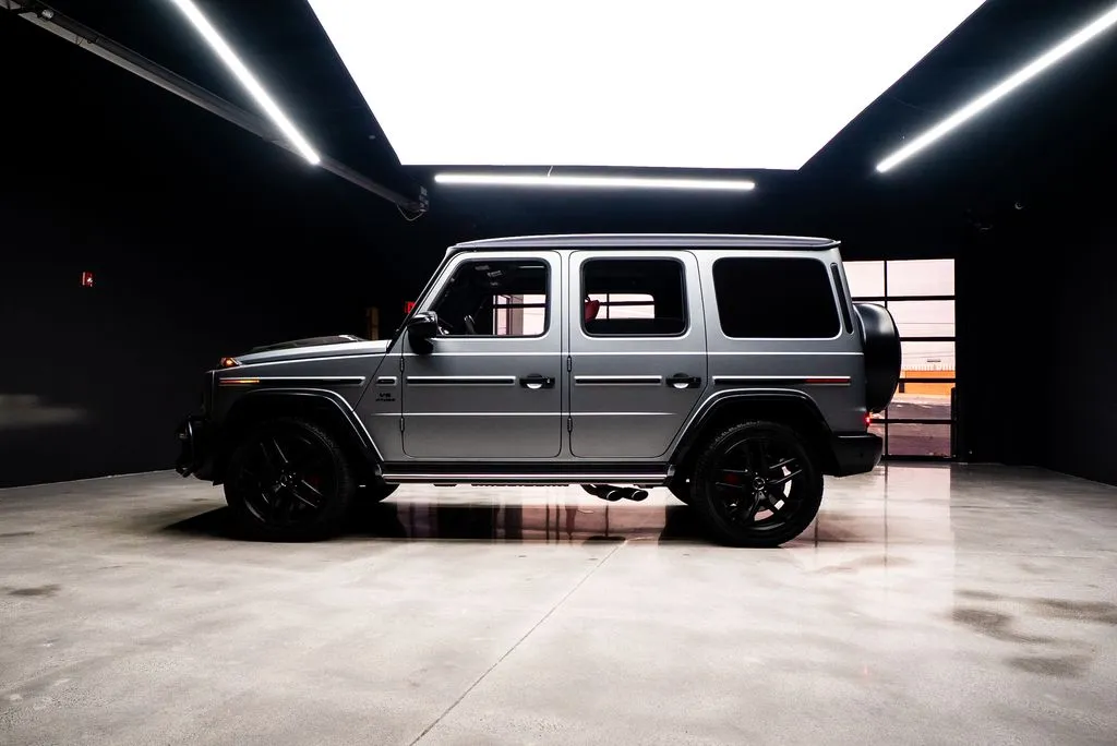 Mercedes-Benz G-Class photo 26