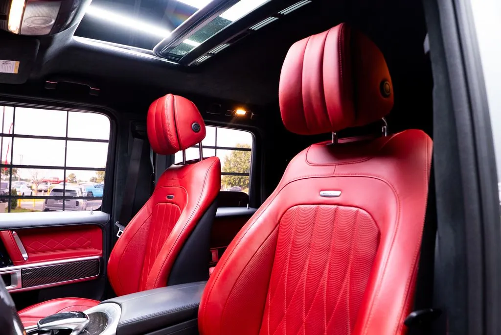 Mercedes-Benz G-Class photo 34