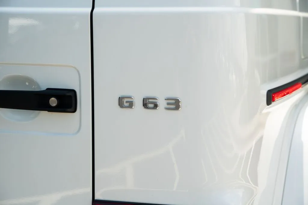 Mercedes-Benz G-Class photo 16