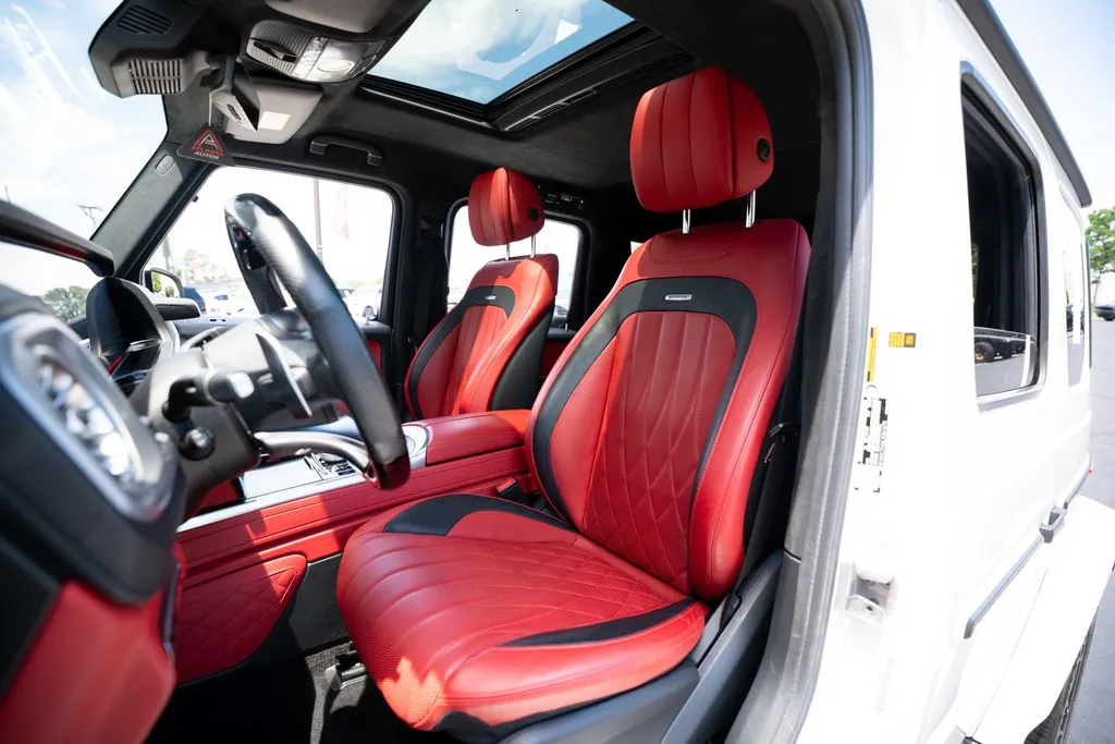 Mercedes-Benz G-Class photo 31