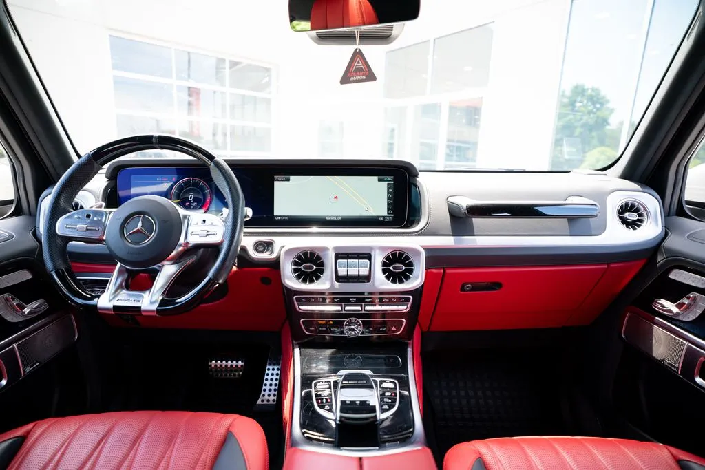 Mercedes-Benz G-Class photo 49