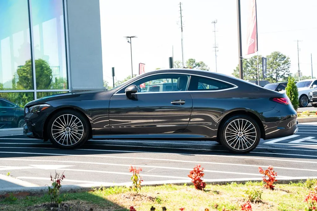 Mercedes-Benz CLE photo 24