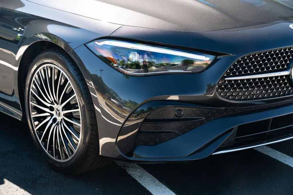Mercedes-Benz CLE photo 9
