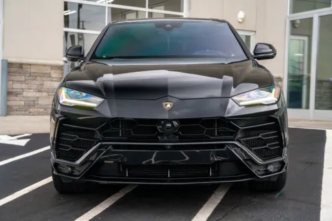 More photos of 2020 Lamborghini Urus at Atlanta Autos, GA