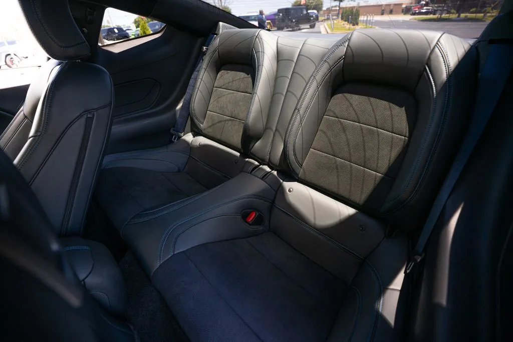 Ford Mustang photo 47